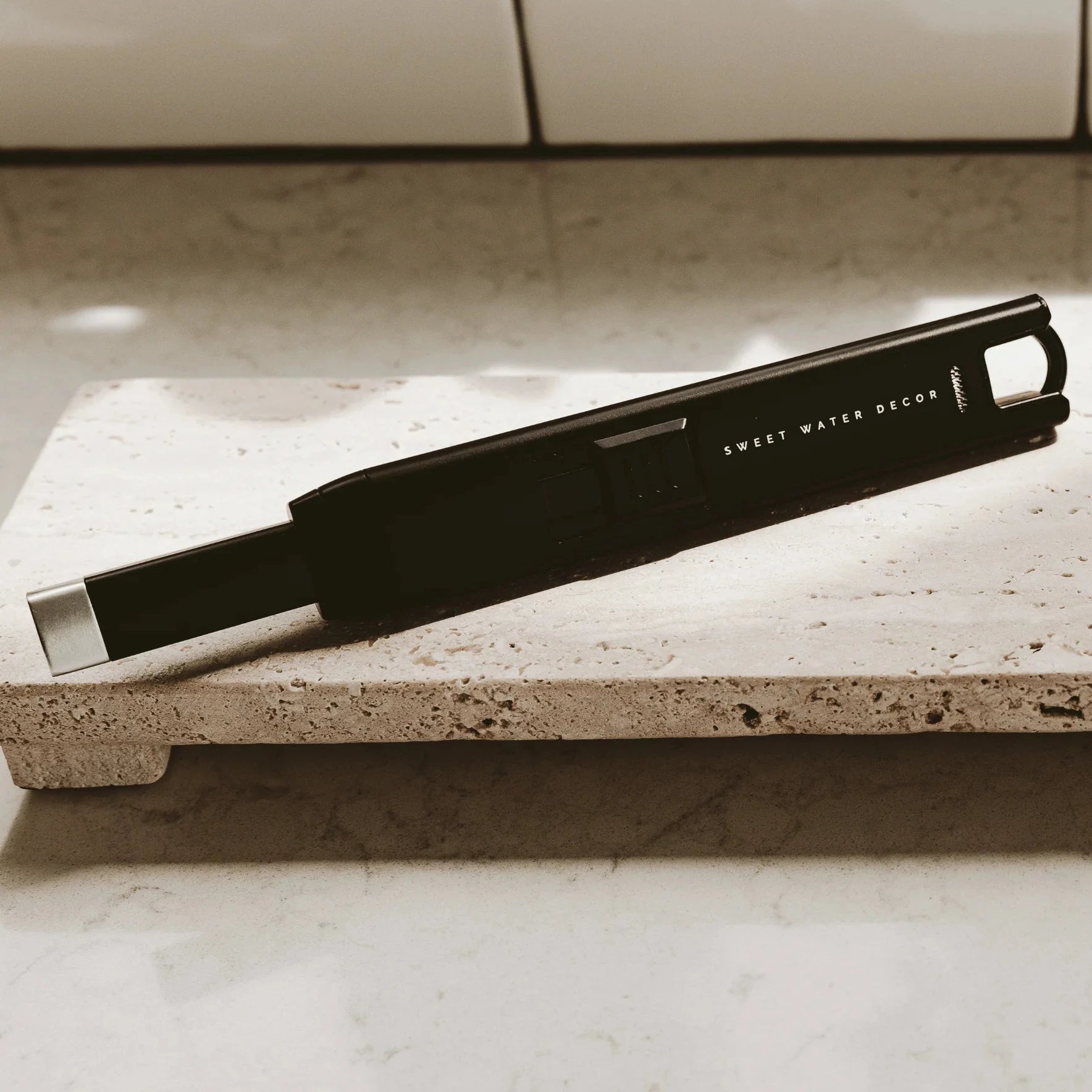 USB rechargeable Lighter/ Feuerzeug | SWEET WATER DECOR