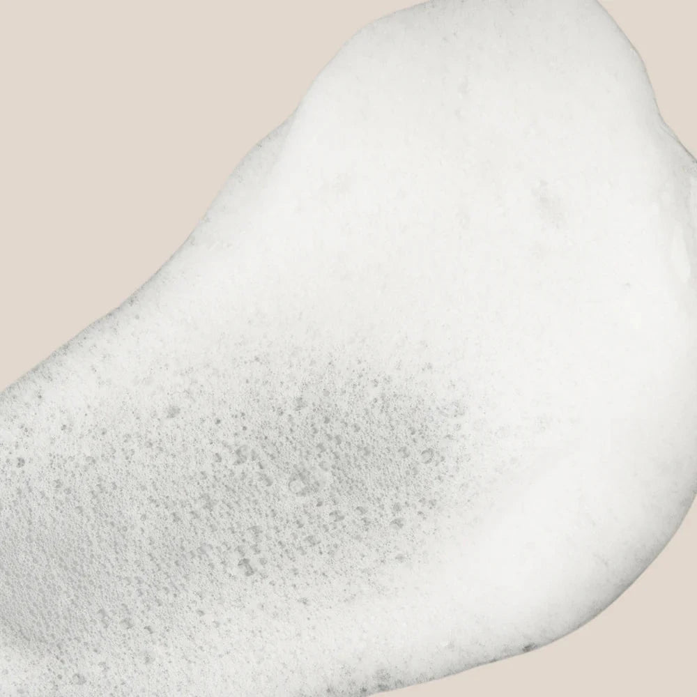 NOELIE Volume & Shine Shampoo Produktprobe.