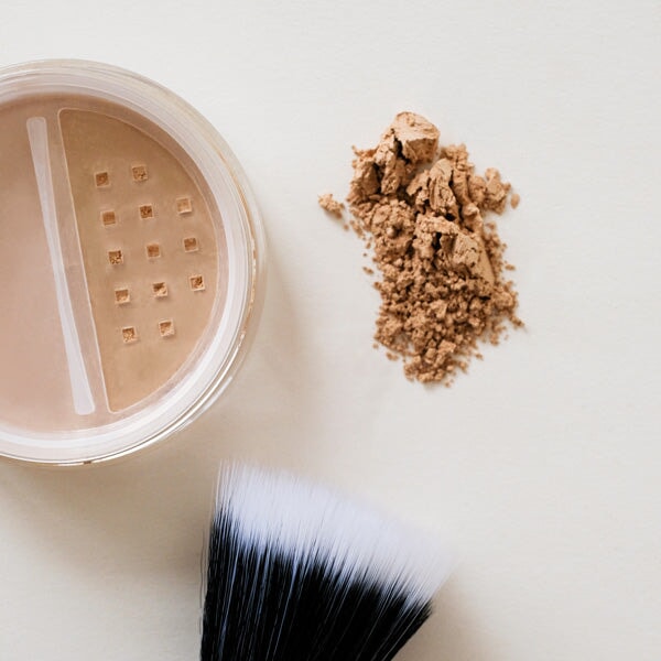 Bronzer in 2 Tönen - loser Mineralpuder