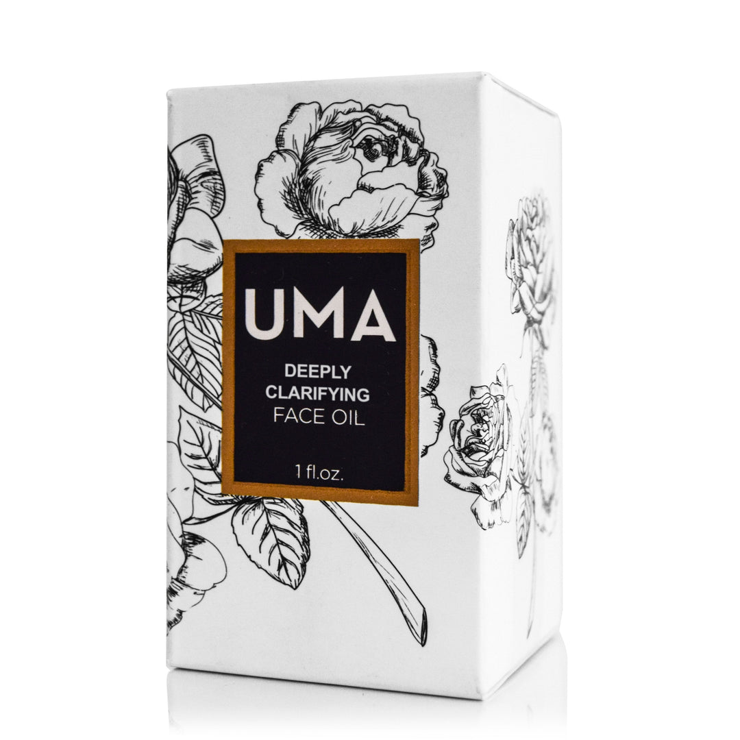 UMA Depply Clarifying Face Oil Verpackung steht vor weißem Hintergrund. North Glow