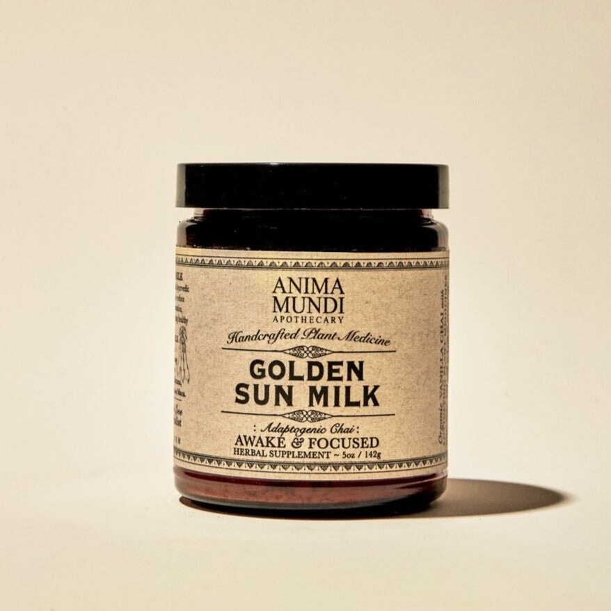 GOLDEN SUN MILK Adaptogenic Chai-Pulver von ANIMA MUNDI North Glow