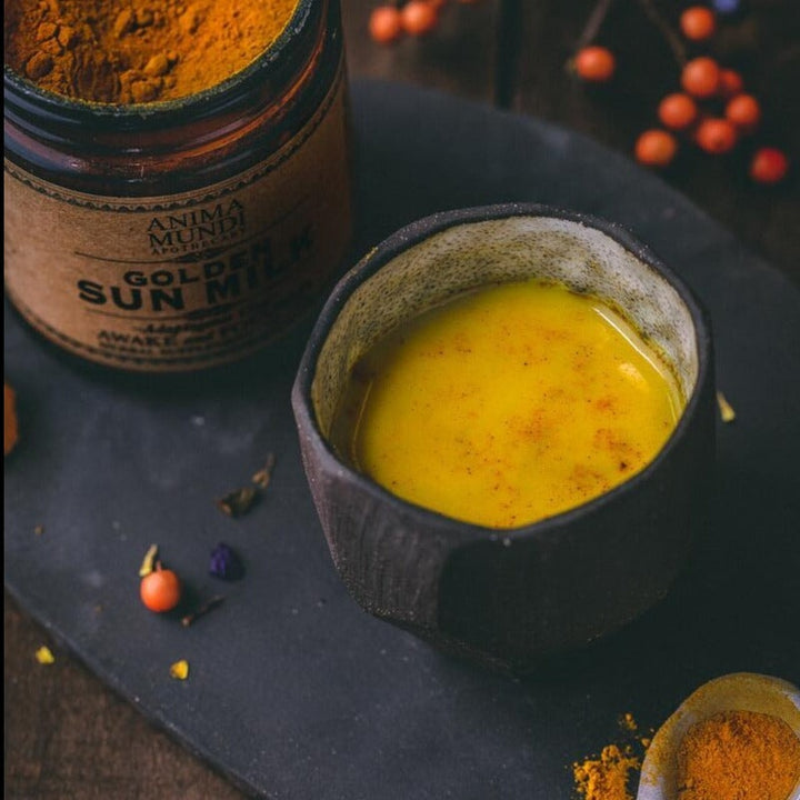 GOLDEN SUN MILK Adaptogenic Chai-Pulver von ANIMA MUNDI