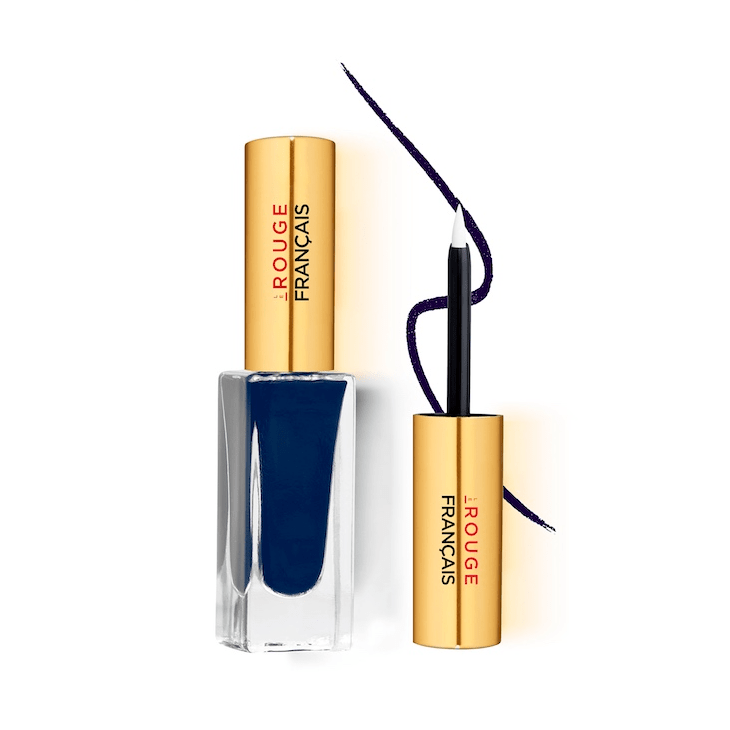 Le Bleu ORION No 520 Eyliner Glasflasche mit goldenem Deckel steht neben dem Pinsel vor weißem Hintergrund.