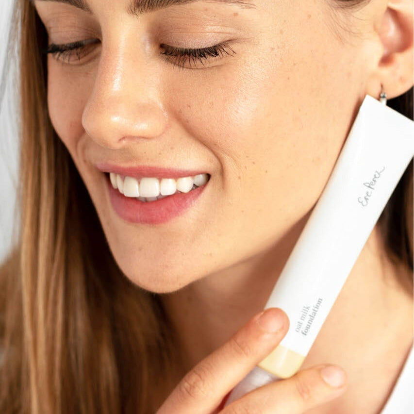 Oat Milk Foundation | Ere Perez - creamy make-up