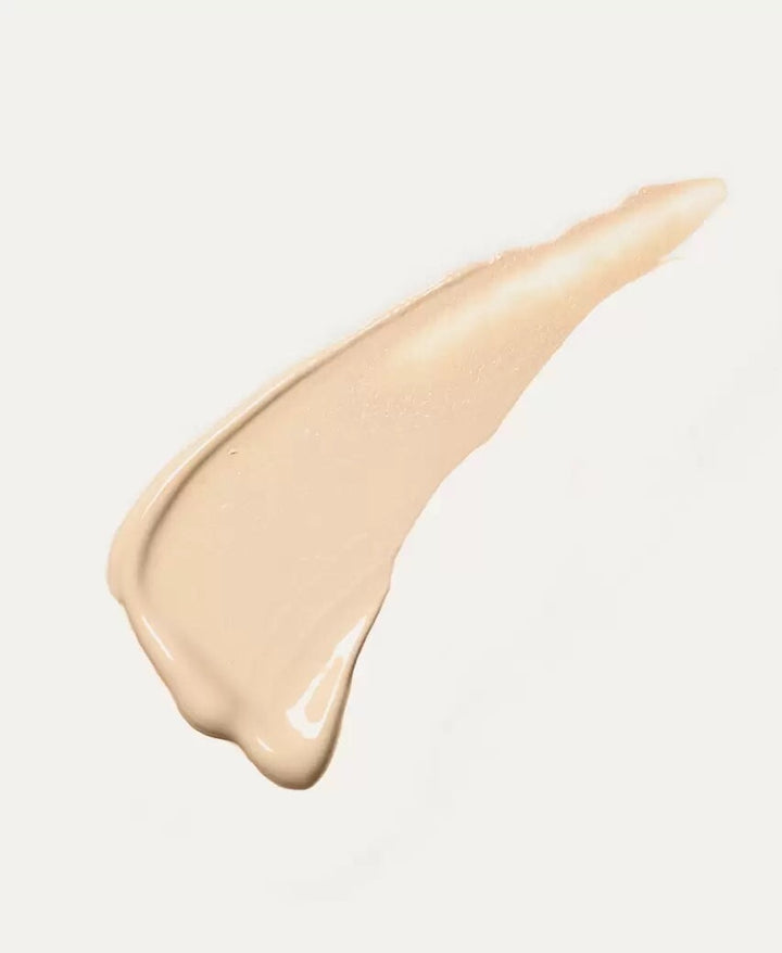Texturbeispiel Oat Mild Foundation der Farbe Latte.