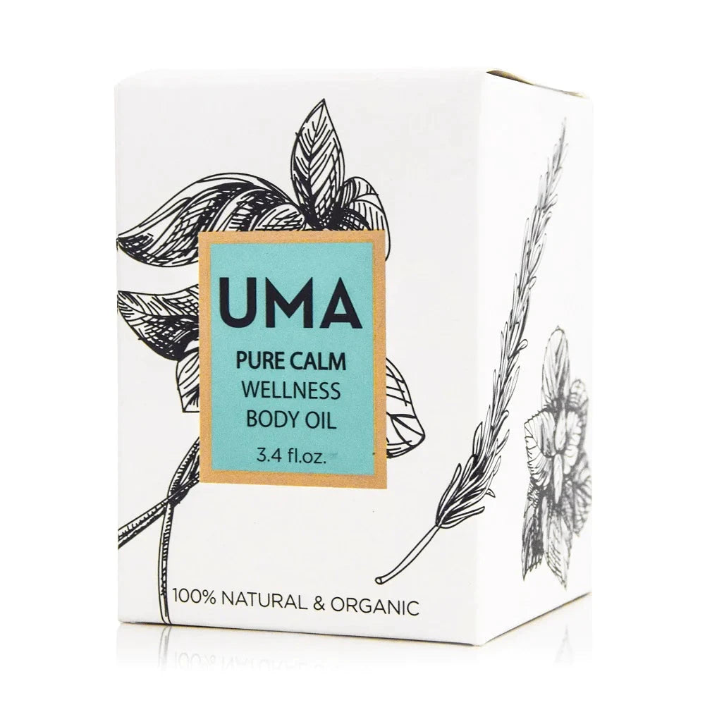 Pure Calm Wellness Body Oil Verpackung steht vor weißem Hintergrund. North Glow