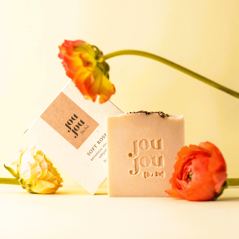 SOFT ROSE - natural soap with pink clay, ylang-ylang, citrus and rose fragrance