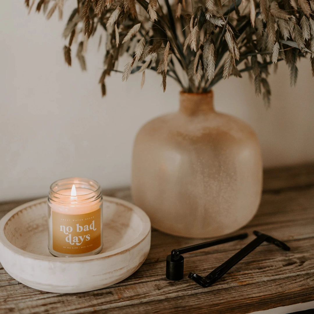 Sojawachskerze "no bad days" | Sweet Water Decor North Glow