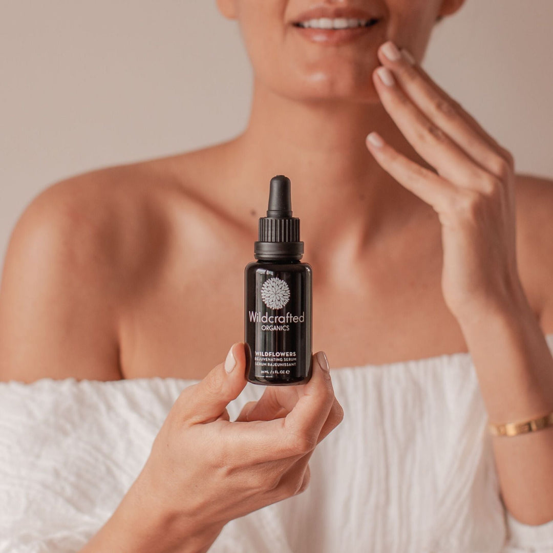 Wildflowers Rejuvenating Serum - Anti-Aging-Serum mit CoQ10, Vitamin C und Squalan North Glow