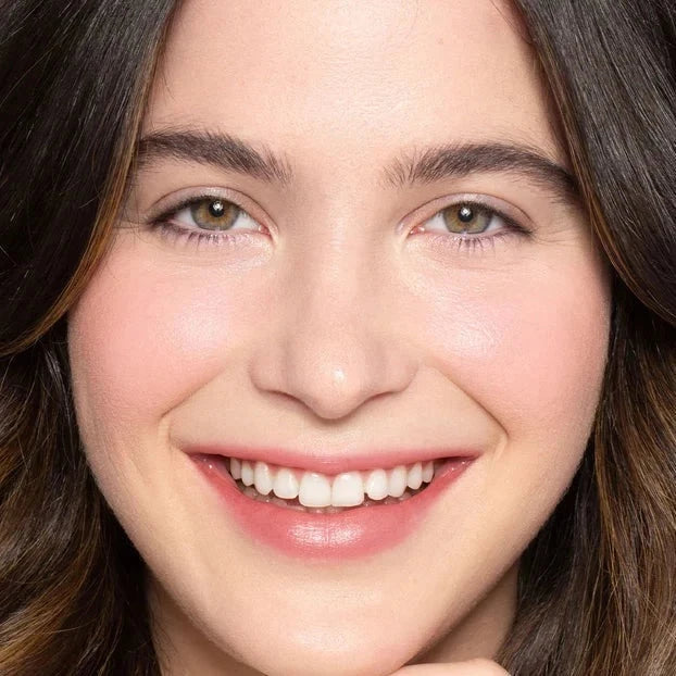 ILIA Color Haze on lips and cheeks North Glow