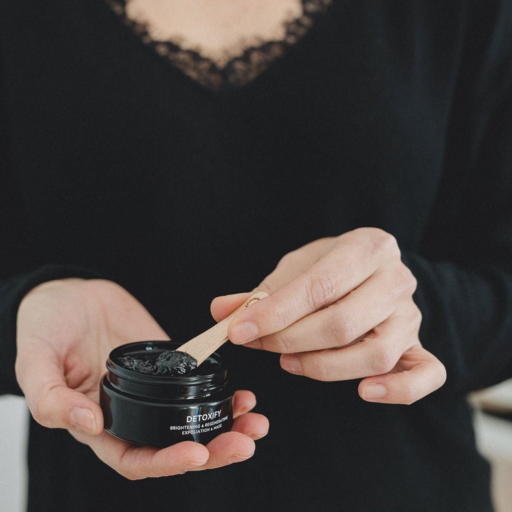 DETOXIFY - DAFNA'S Peeling Gesichtsmaske North Glow