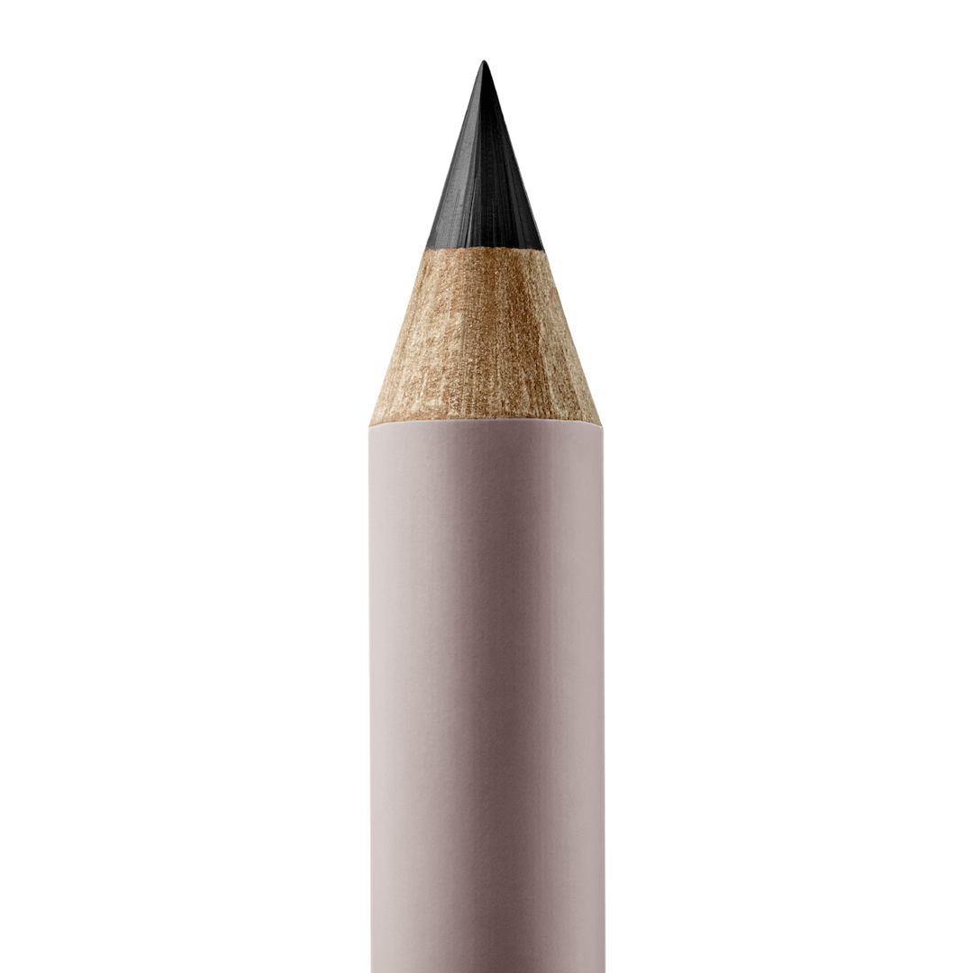 Manasi 7 eyeliner pencil Eye and Lip Definer Petunia in close-up against a white background. North Glow