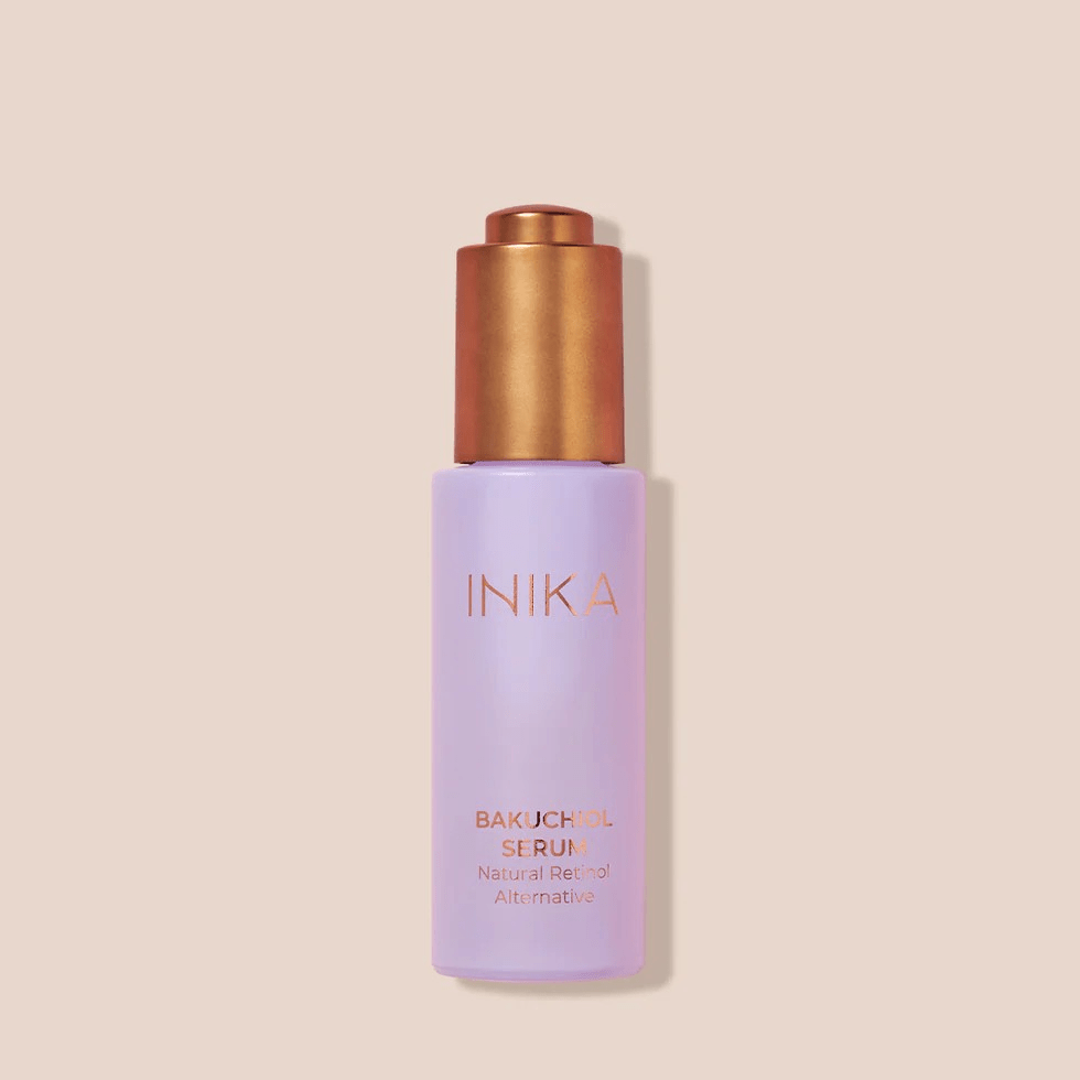 INIKA Organic Bakuchiol Serum im nachhaltigen Glasflakon mit Aluminiumdeckel – natürliche Retinol-Alternative