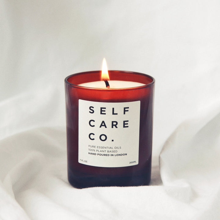 INTO THE WOODS - Soy wax candle 'pine wood + cedar wood'