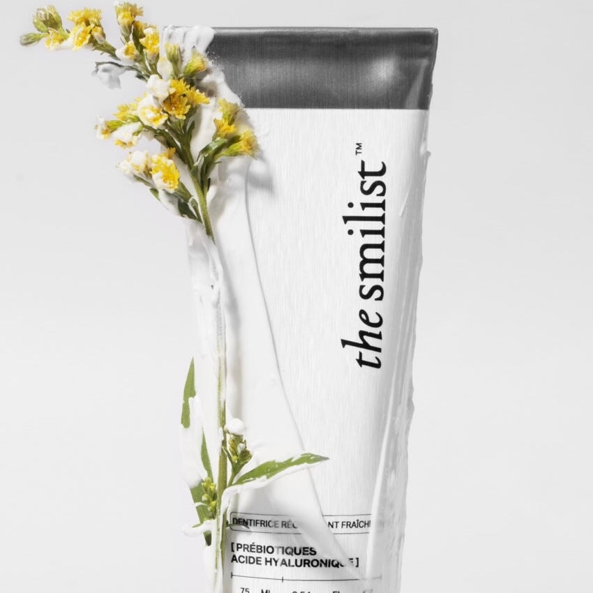 the smilist | PREBIOTICS + HYALORONIC ACID - Microbiotic Gum Care | regenerierende Zahnpasta North Glow