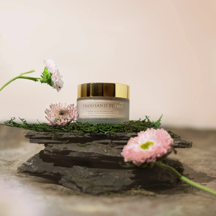 Thousand Petals - Purifying and skin renewing mask with flower acids