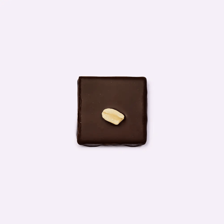 Box of 4 Chakra chocolate in 🥜 Peanut butter & smoked salt