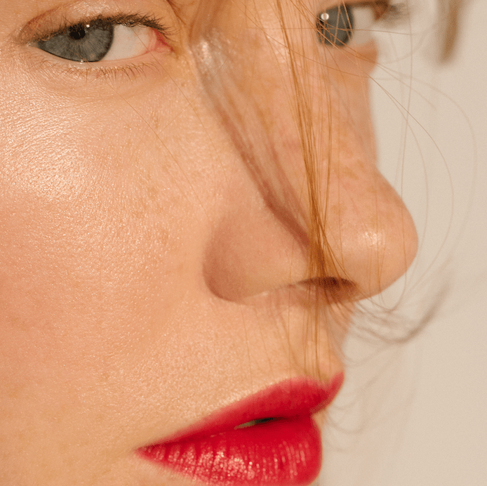 All Over Color - ALIZARIN - MANASI 7 - Cream Blush for lips, cheeks and eyelids North Glow