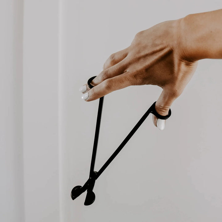 Black Wick scissors - candlewick scissors