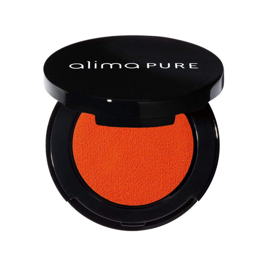 Creamy blush in intense colors North Glow