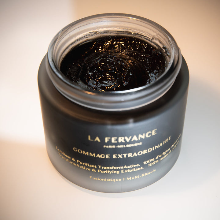 La Fervance Gommage Extraordinaire jar without lid against white background