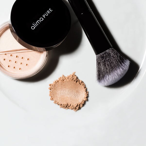 Mineral powder based highlighter in 5 shades