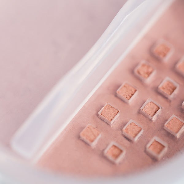 Loose Mineral Blush - blush/blush of mineral powder in 10 shades North Glow