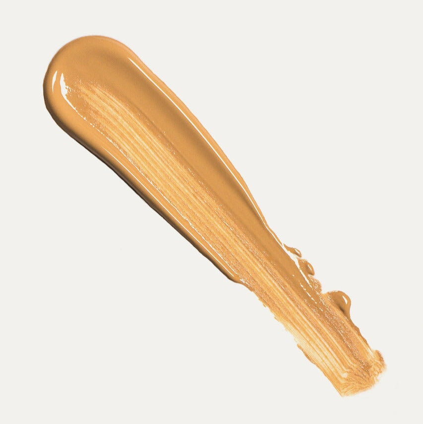 Texture example Oat Mild Foundation of the color Caramel. North Glow