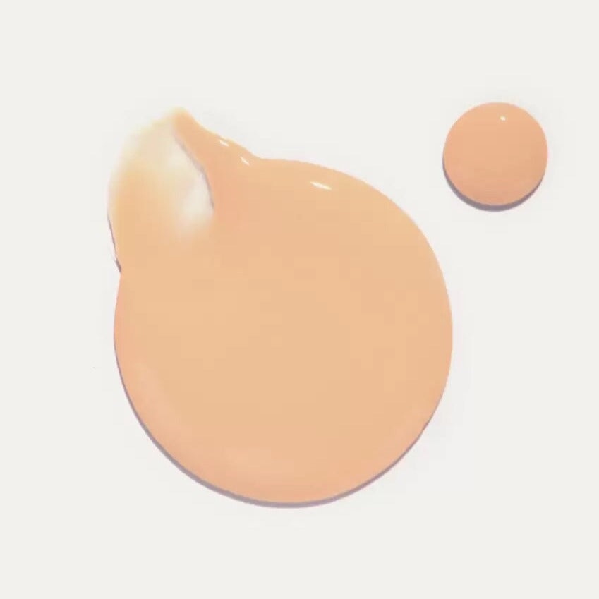 Color and texture example of the Ere Perez Quinoa Foundation Haze. North Glow