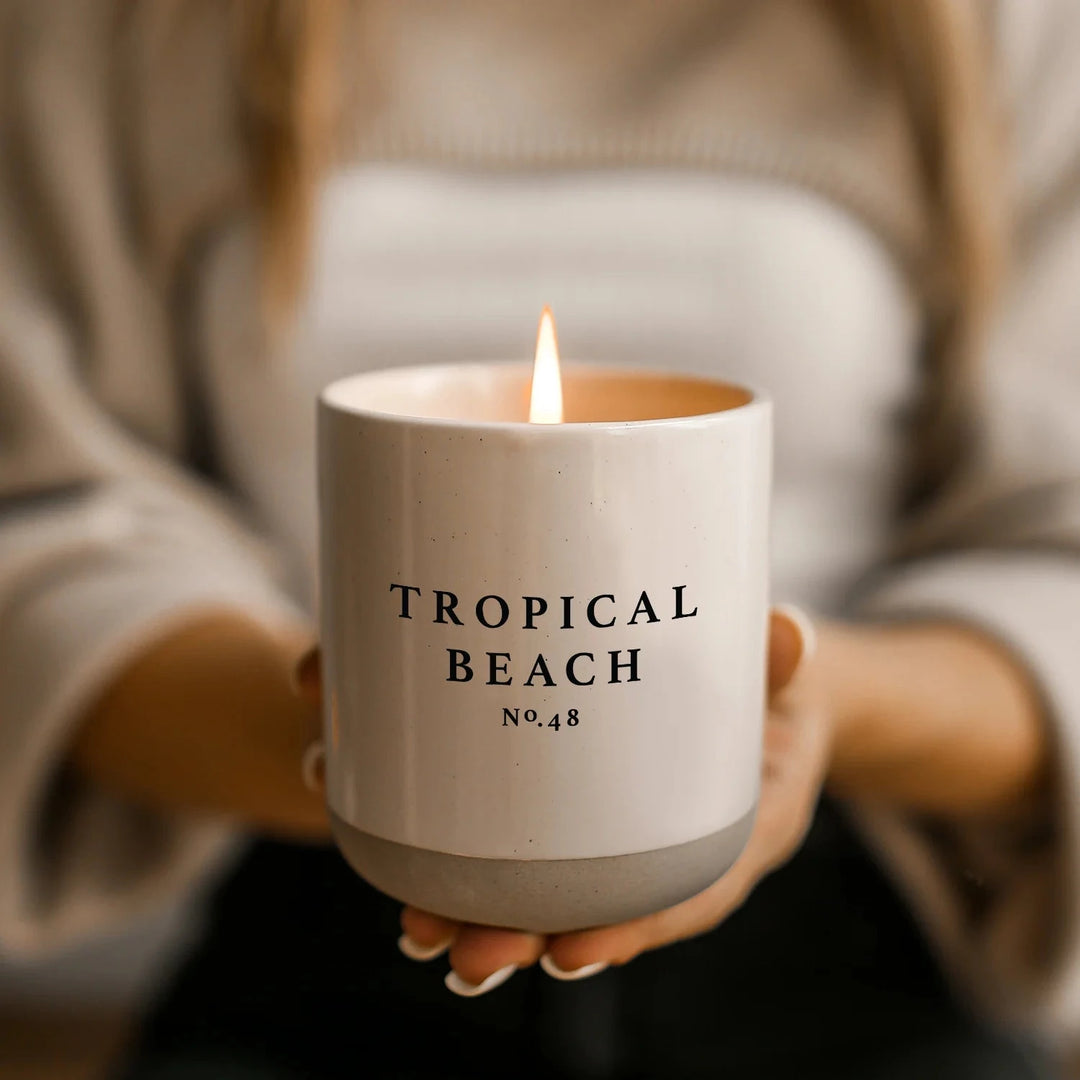 Soy wax candle "Tropical Beach" in cream stoneware jar North Glow
