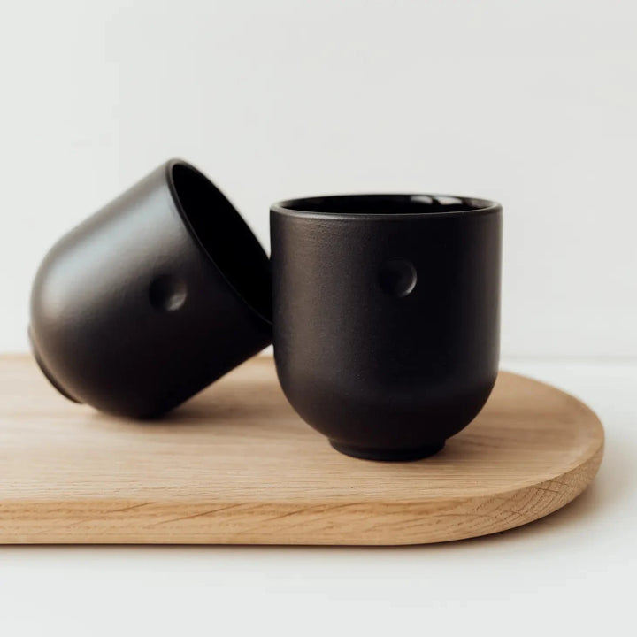 Stylish coffee and tea mug ceramic resting point - black