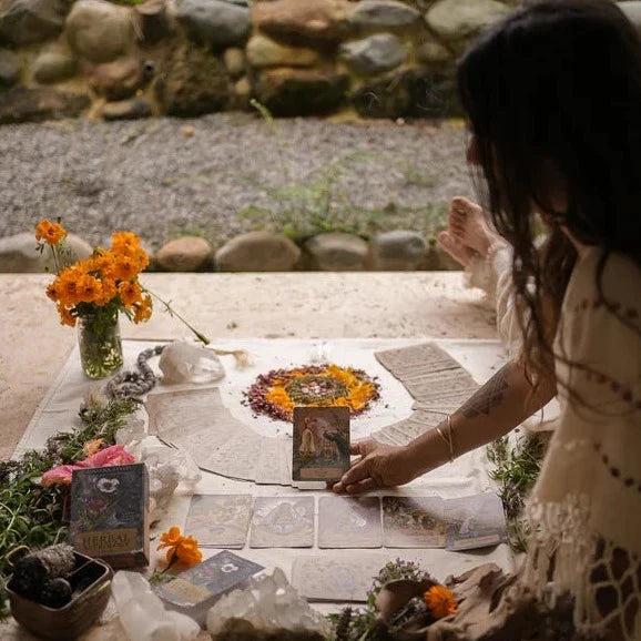 THE HERBAL ASTROLOGY ORACLE | Orakeldeck ANIMA MUNDI North Glow