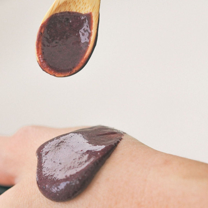 Wild Berry Honey Cleanse| Exfoliant | Masque - moisturizing, cleansing & full of vitamins - SALE